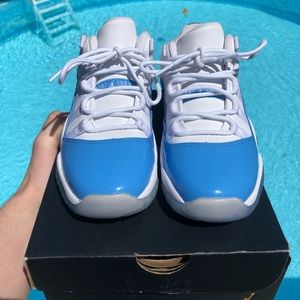 Air Jordan Retro 11 low UNC